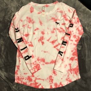 💎BNWT VS Pink Size M long sleeve shirt💎
